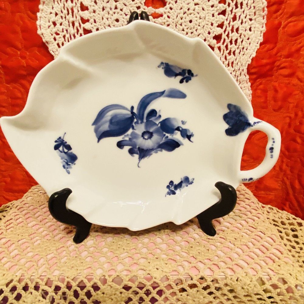 Royal Copenhagen White with Blue Flower Braided Leaf Shaped Bowl No 8003 10 X 8"